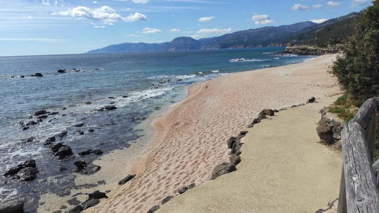 Hébergement de vacances Casa Baddo, Fronte Spiaggia Air Con Iun R1866 Cala Gonone